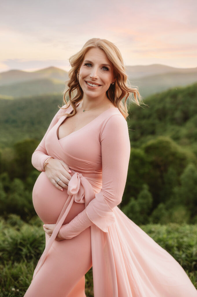 Expectant mother poses for Maternity Photos on the Blue Ridge Parkway.