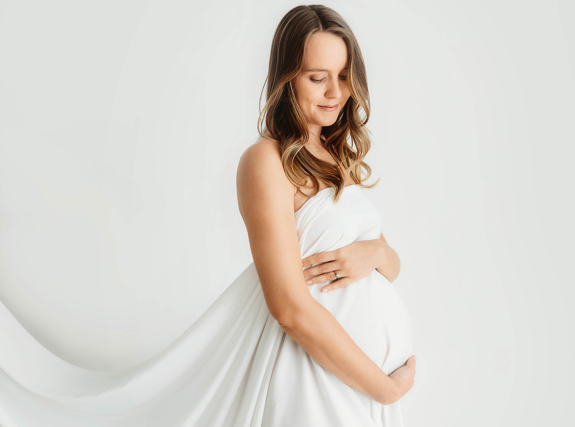 Best Prenatal Massage in Asheville | Asheville Family Photography